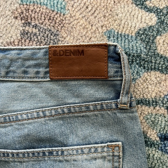Slim Boyfriend Low Waist Distressed by H&M Denim - Picture 3 of 4